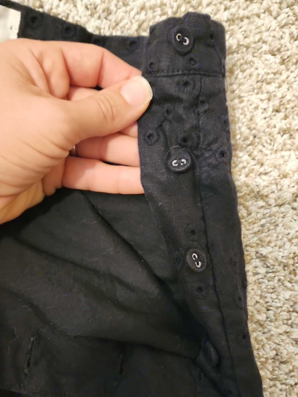 EUC 100% Linen Everlane Eyelet Skirt - Picture 9 of 12